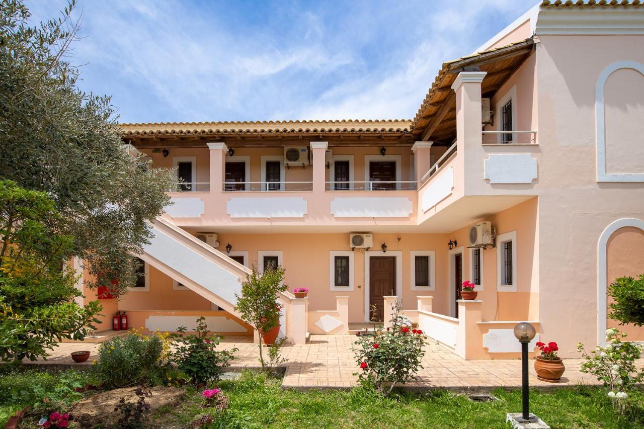 Nikos Pool Apartments - Upper Floor Sidárion Exterior foto